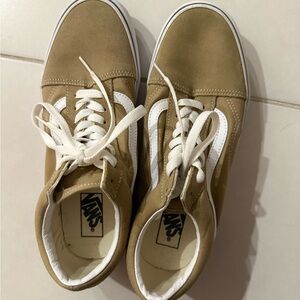 Vans Men's Brown and White Sneakers